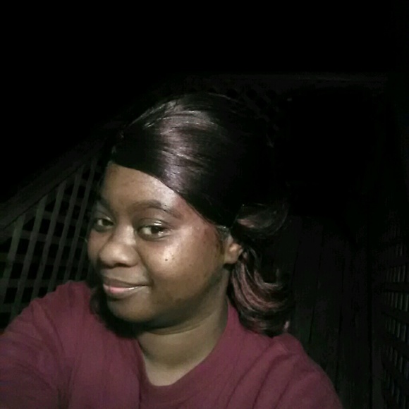 Meet your Posher, Sheranda - Picture 1 of 1