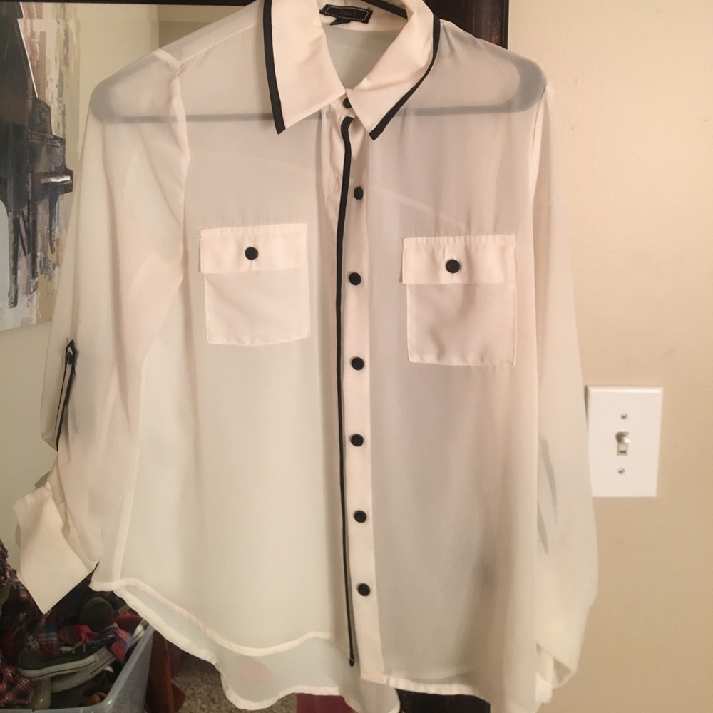 White & black dressy button up size small
