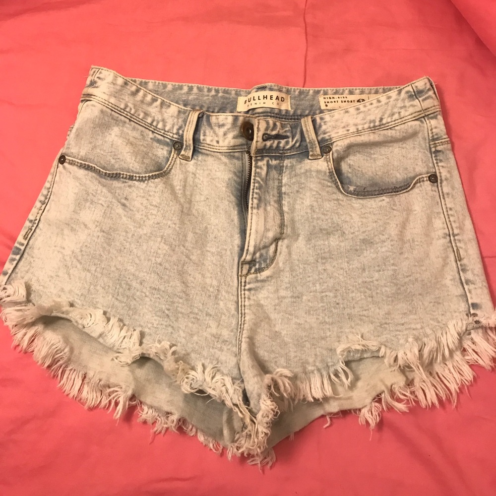 Bullhead jean shorts