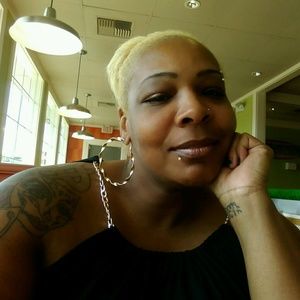 Meet your Posher, Jerrillina