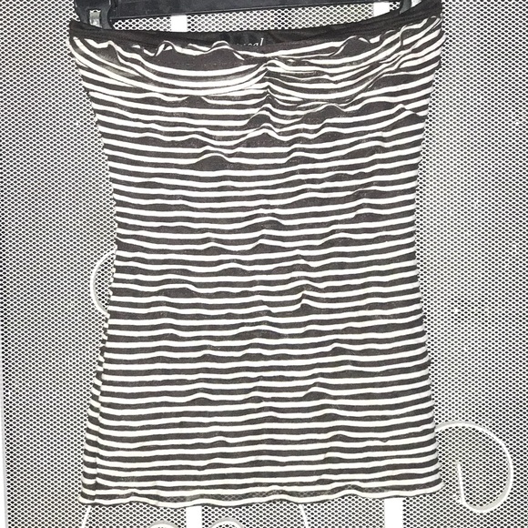 New ! Tight corset top - Picture 2 of 5