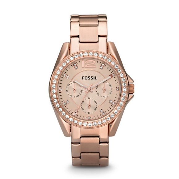 Accessories - Rose Gold Fossil Watch