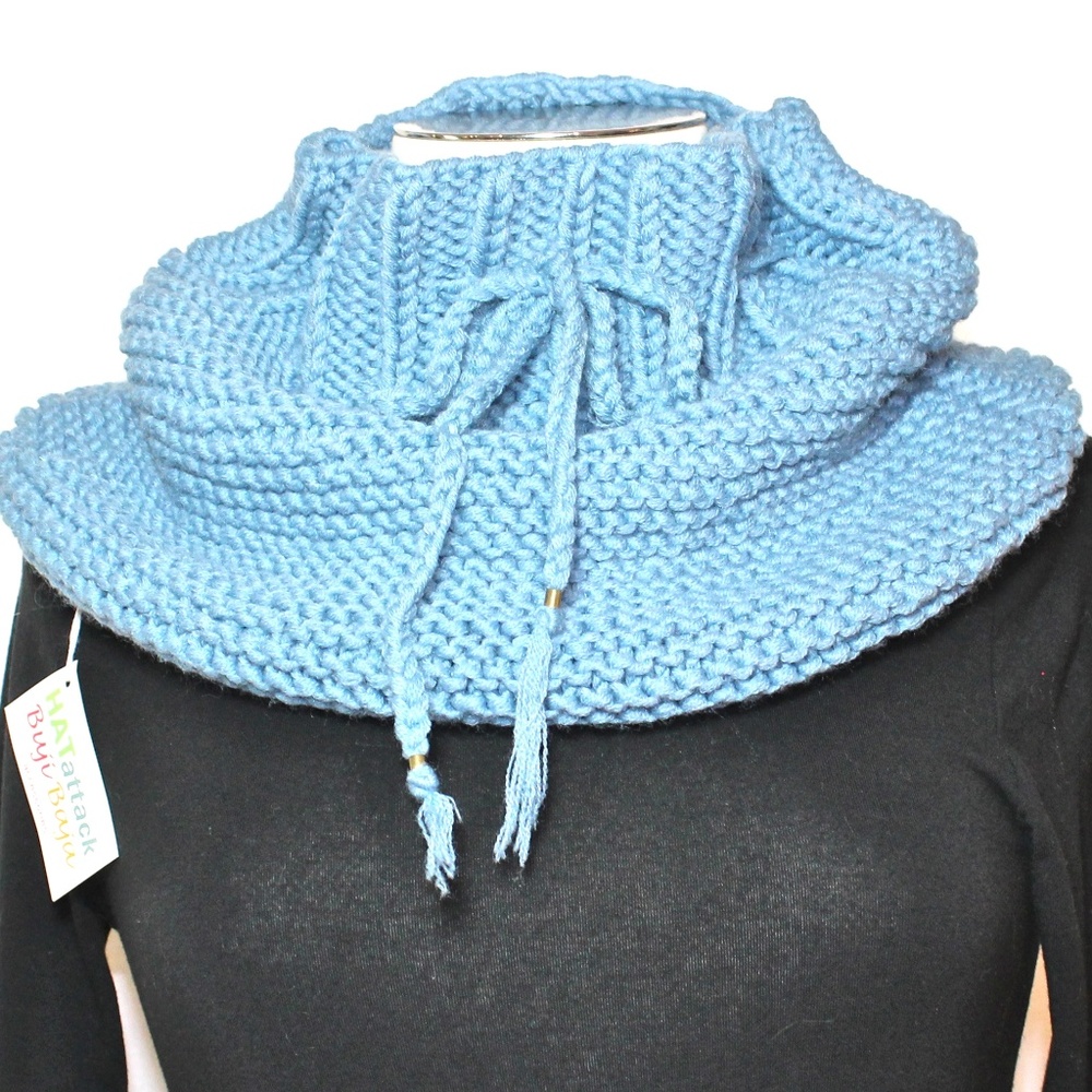 CLEARANCE⬇️NWT★Blue Cowl Neck Warmer—PRICE FIRM