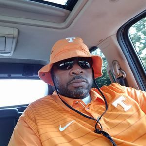 Meet your Posher, Scott