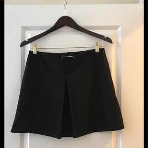 EUC Trina Turk Black Skirt