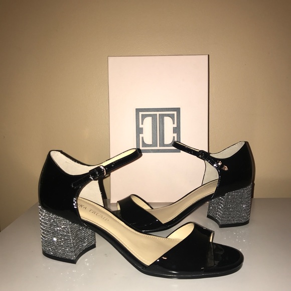 NWT IVANKA TRUMP Bling Block Heel Patent MaryJanes Heels Sandals - Picture 10 of 10