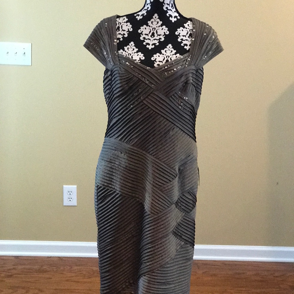 Tadshi Shoji Dress