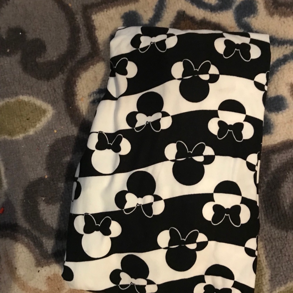 OS Disney mini mouse leggings