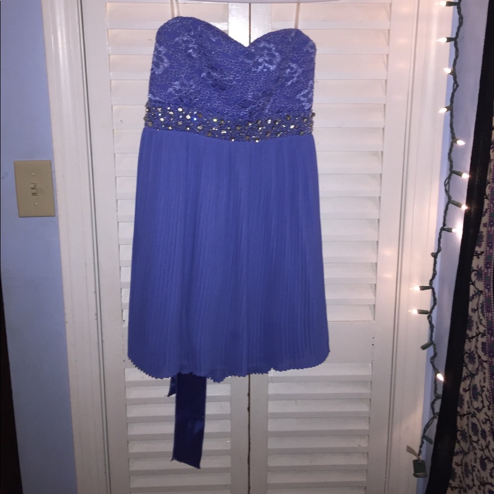 Juniors formal dress