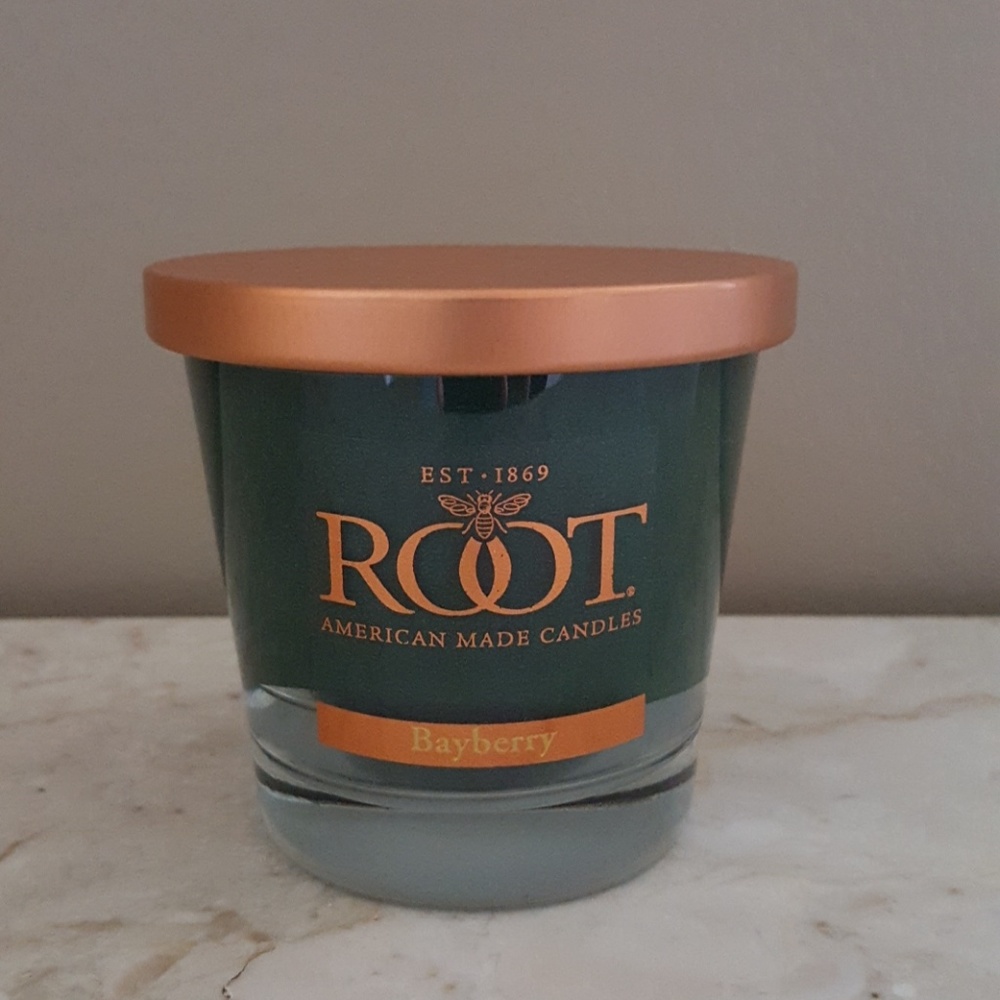 Small Honeycomb Veriglass Root Candle - Bayberry