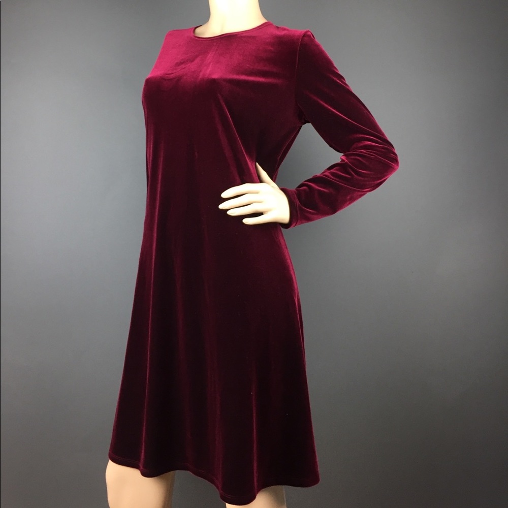💕 Red Velvet Dress Women's 8 10 ✨