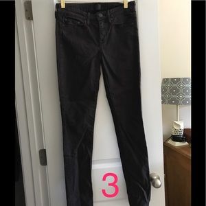 GUC Vince Mulberry Colored Skin Jeans
