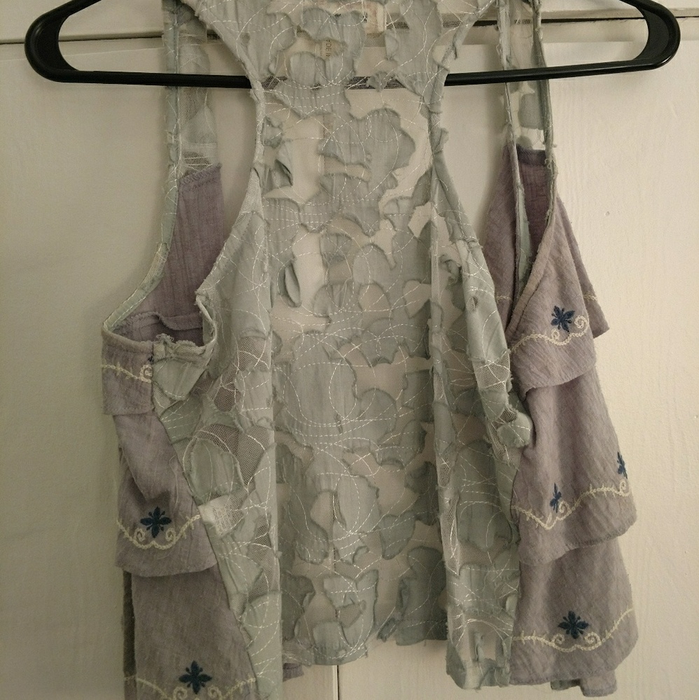Vest - Picture 2 of 2