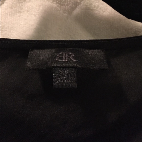 Top - Picture 2 of 3