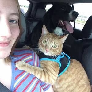 Meet your Posher, Danielle