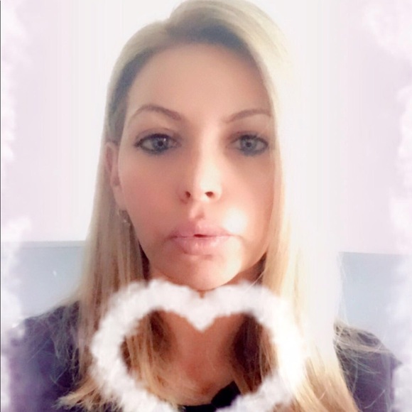 Hi! I’m Crystal!! Check what I’m selling - Picture 1 of 1