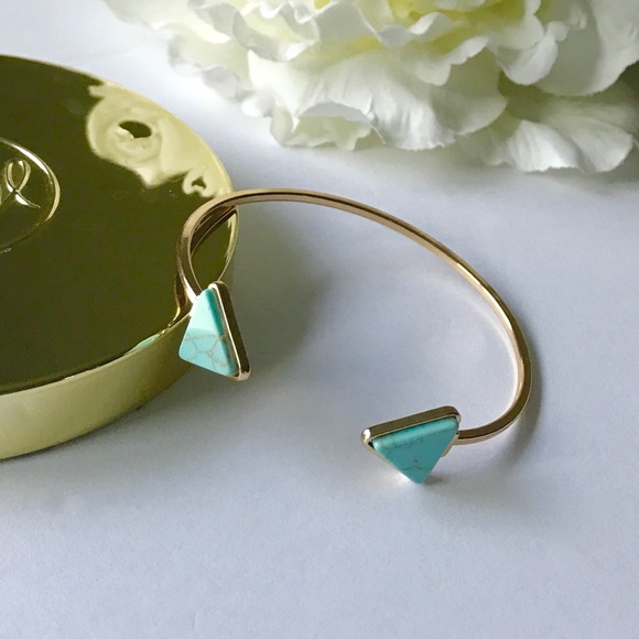 Triangle Turquoise Marble Gold Bracelet Jewelry - Picture 5 of 5