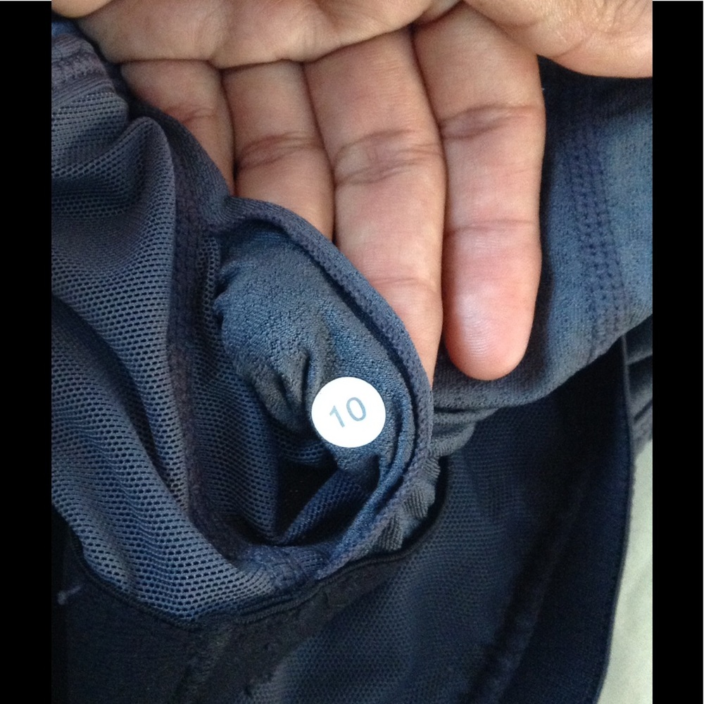 Lululemon - Picture 4 of 4