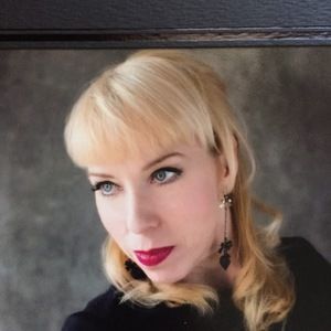 Meet your Posher, Suzanne