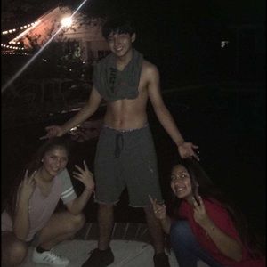 Meet your Posher, Ariana