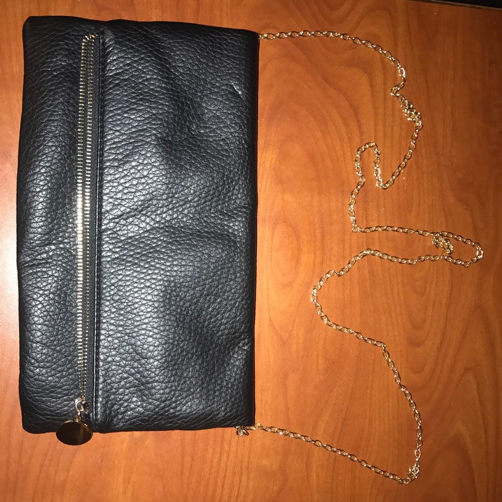 Black hand bag