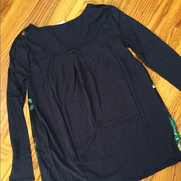 Anthropologie Akemi Kin Fauna Henley Pullover - Picture 3 of 8