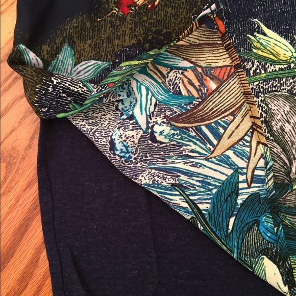 Anthropologie Akemi Kin Fauna Henley Pullover - Picture 8 of 8