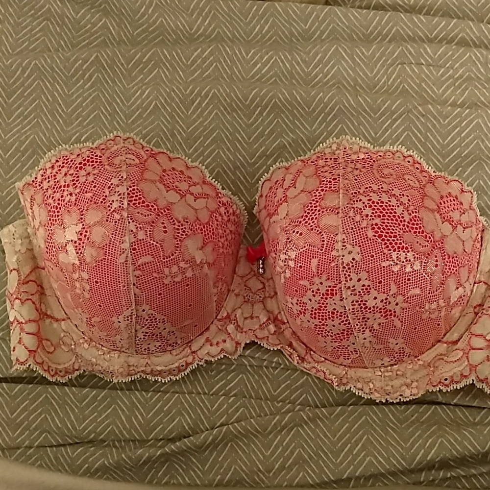 Victoria's secret bra