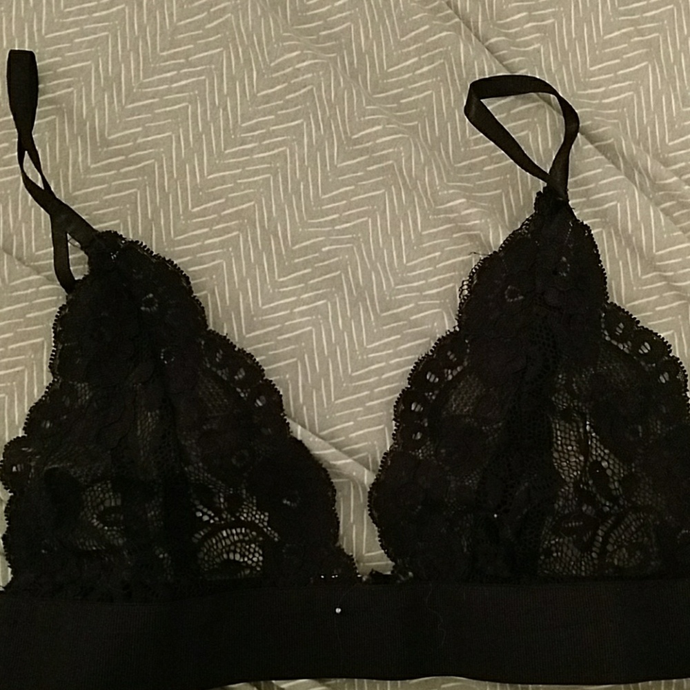 Lacey bra