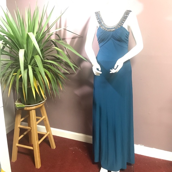 BEAUTIFUL FORMAL BLUE DRESS - Picture 1 of 5