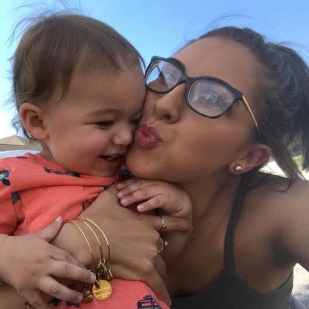 Meet your Posher, Alyssa