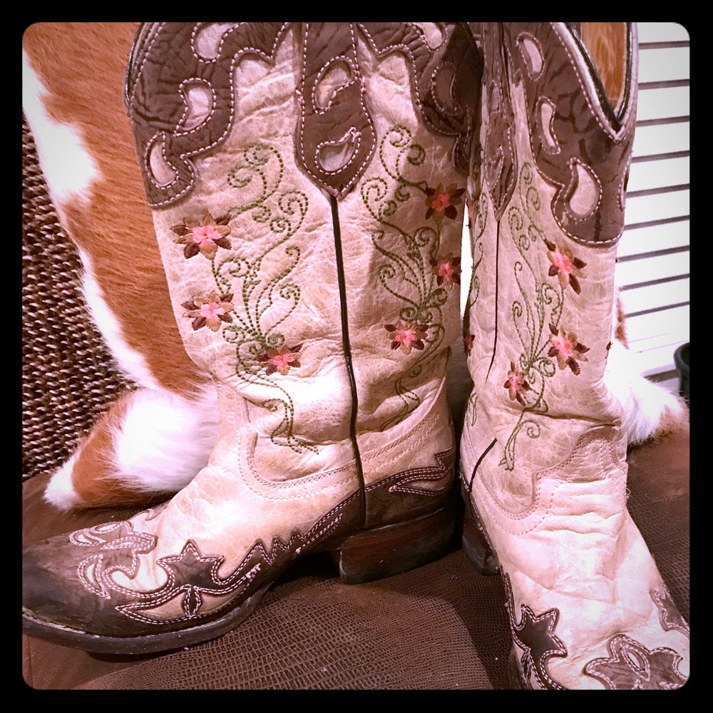 Corral Cowboy Boots