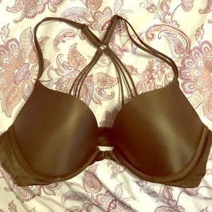 Victoria Secret Bombshell Plunge bra-barely worn!