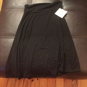 Solid black Lularoe Azure skirt new with tags
