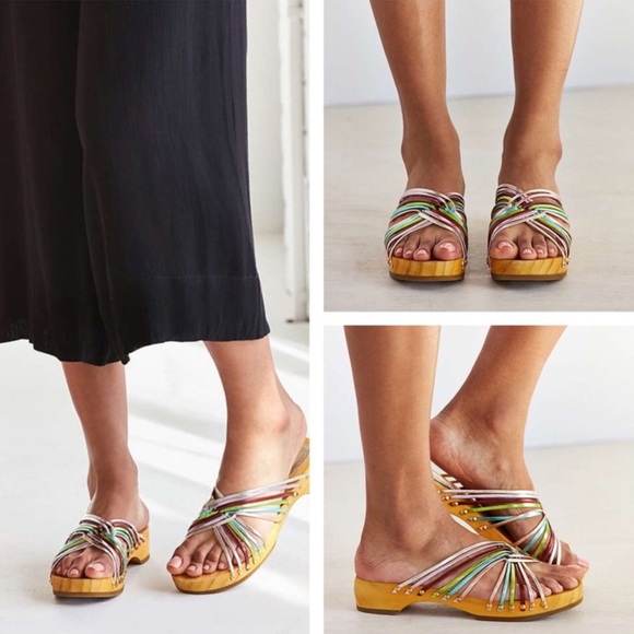 Rainbow Premier Leather Flip-Flop | Urban Outfitters Urban Outfitters Rainbow Leather Strapped Sandals