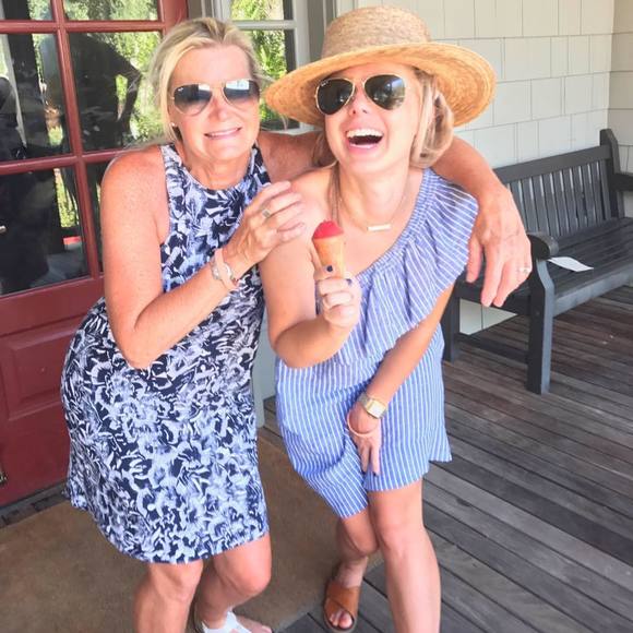 Meet your Posher, Alex - Picture 3 of 4