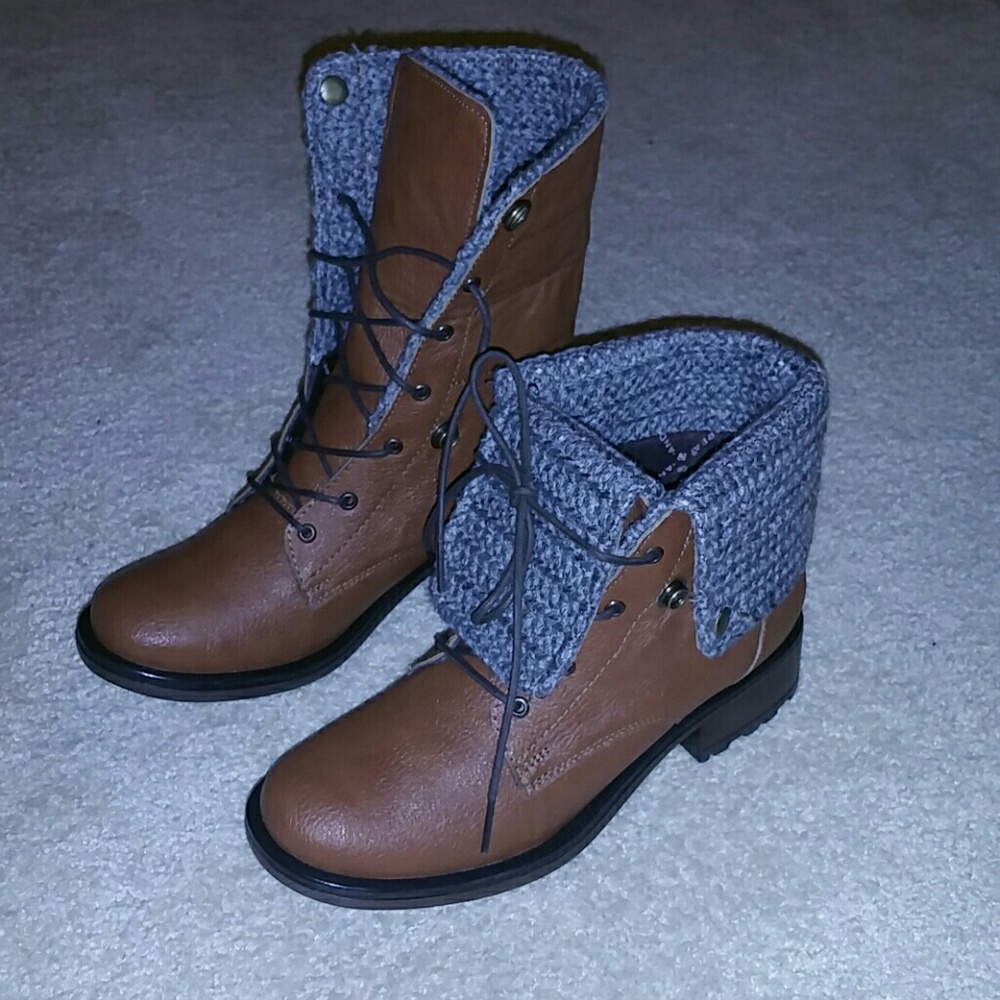 New Andrea Fold Over Combat boots