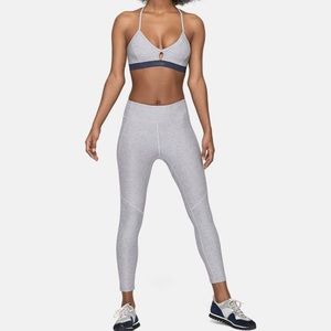 Outdoor Voices Steeplechase bra + 3/4 leggings