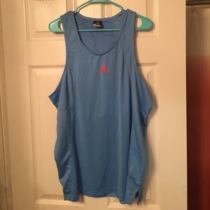 Men's Nike dri-fit muscle tee