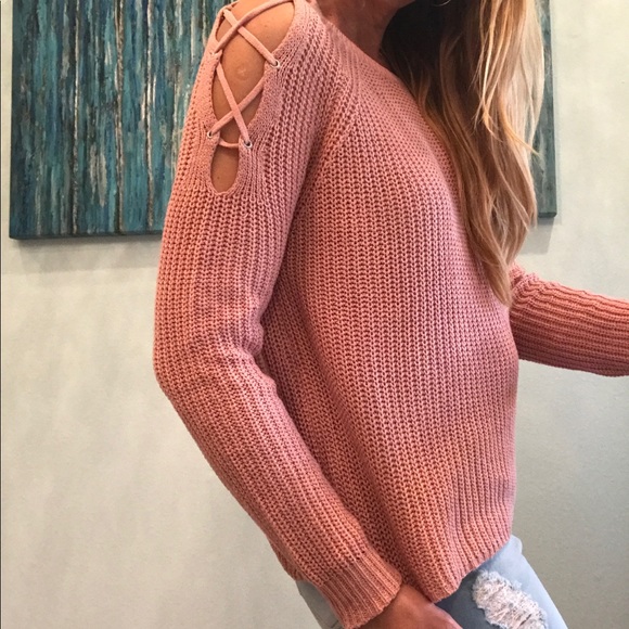 Quinn Blush Criss Cross Shoulder Sweater 💕Sale - Picture 4 of 5