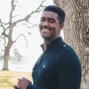 Meet your Posher, Robert