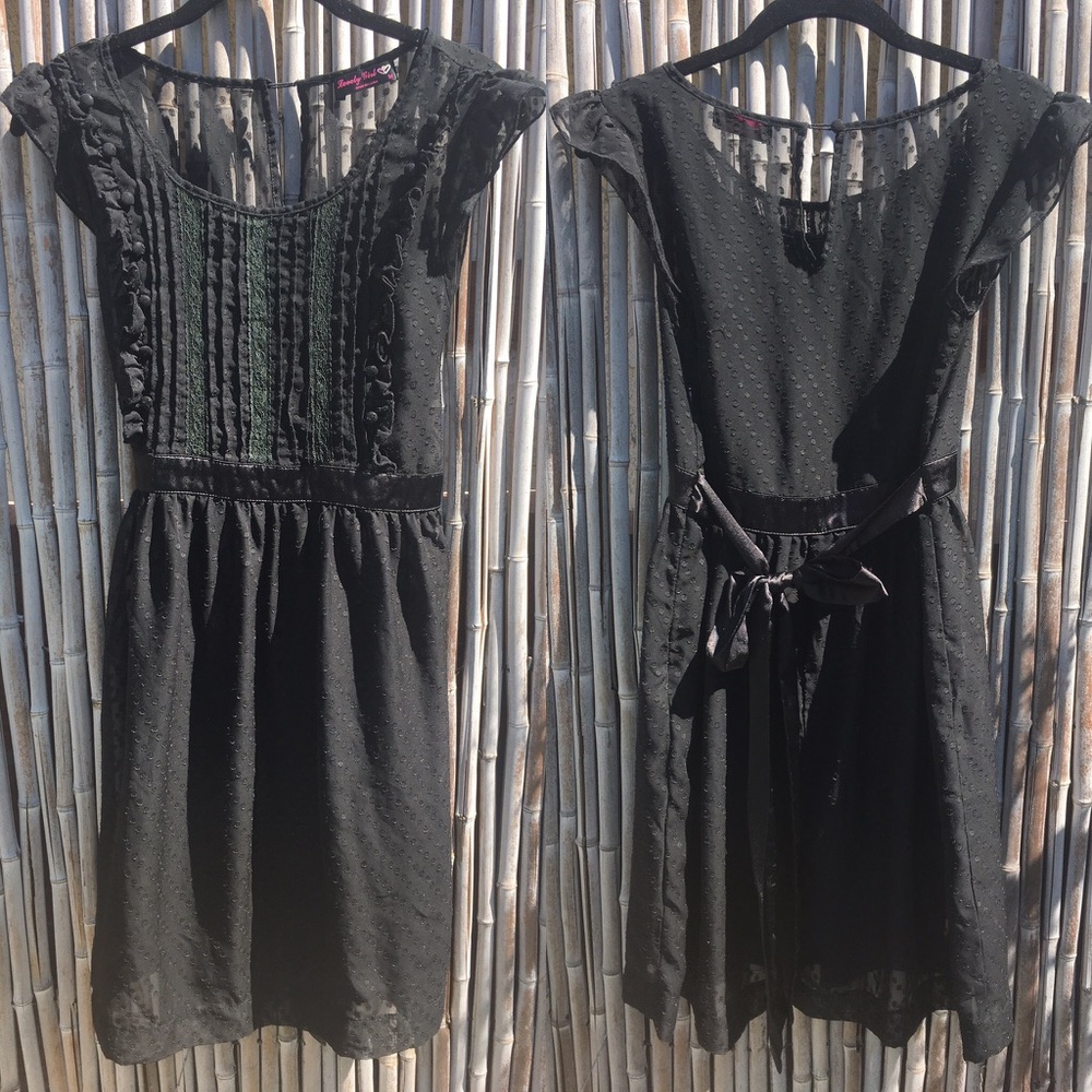 Cute and Gothic Black Chiffon Dress