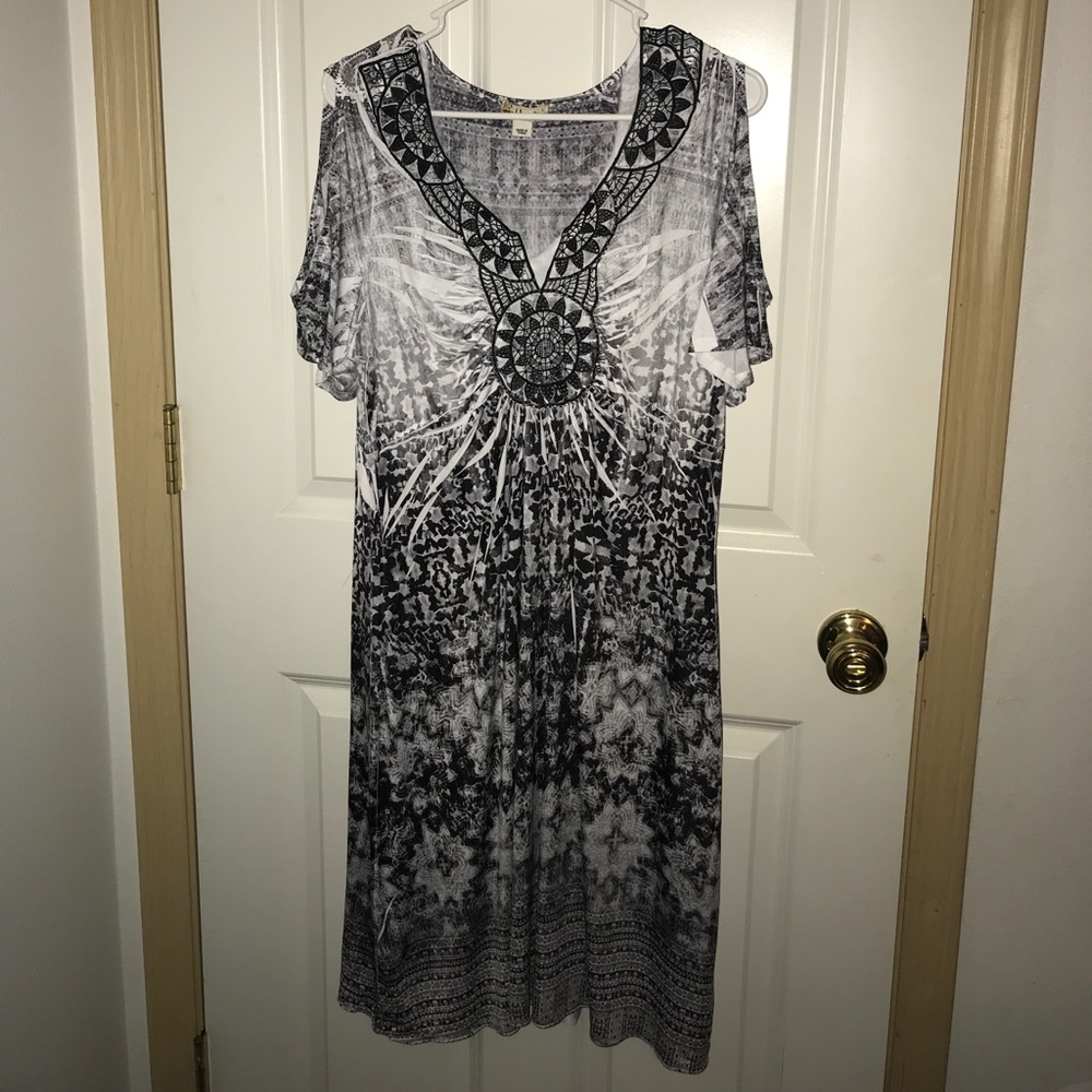 Black and white dress