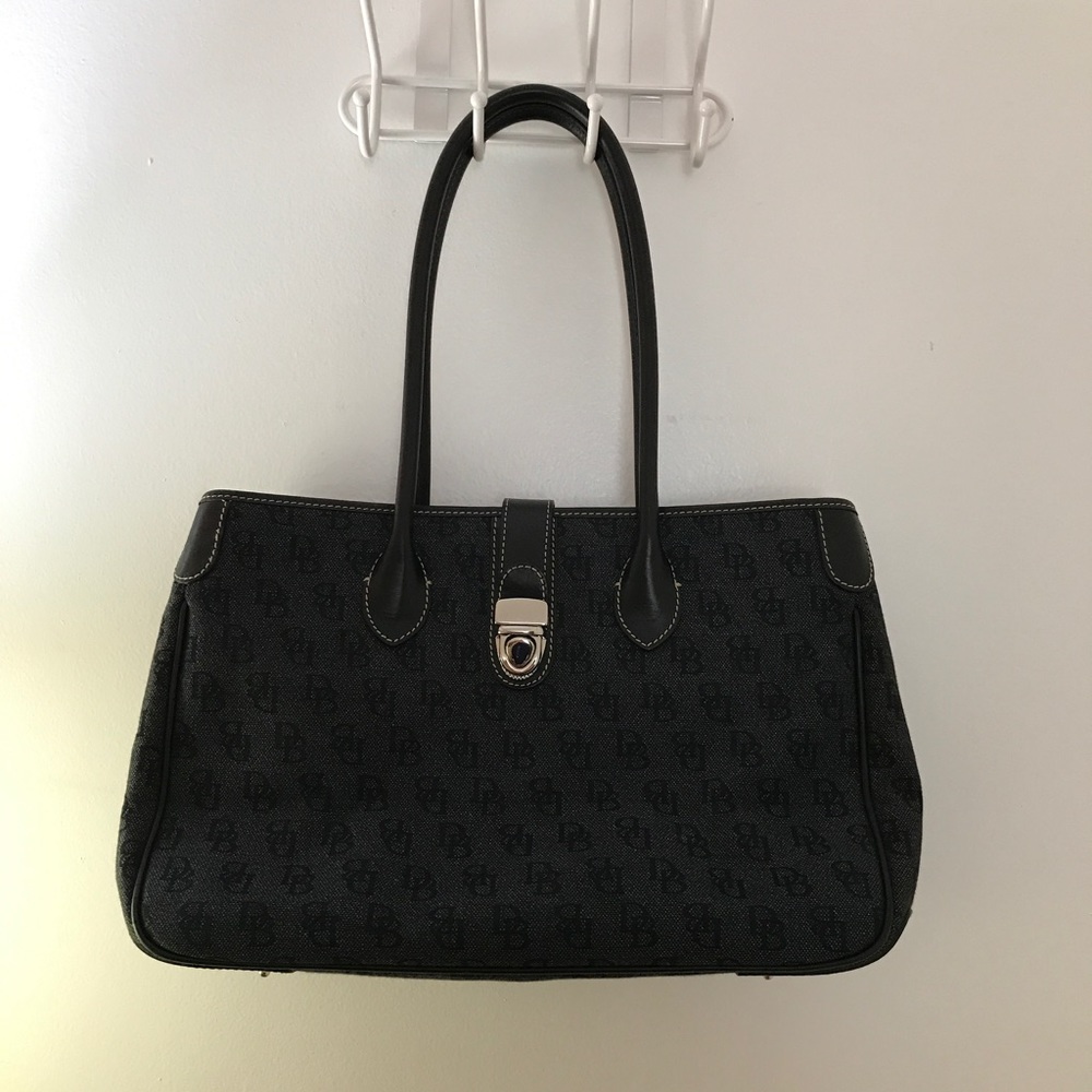 Dooney & Bourke Black Tote Handbag