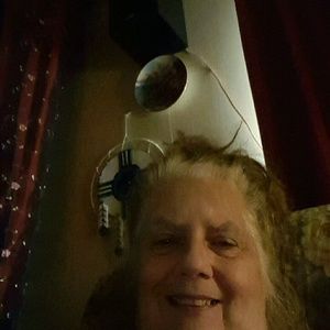 Meet your Posher, Pam