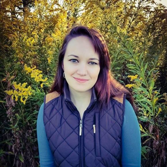 Meet your Posher, Amanda - Picture 1 of 1