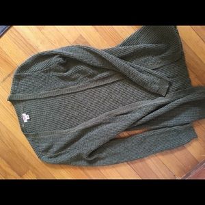 🎈 ONE DAY SALE 🎈Olive green cardigan
