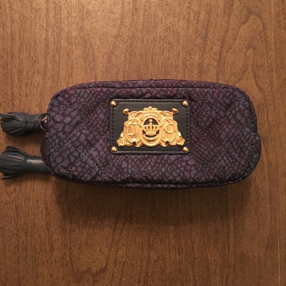 Juicy Couture Pouch
