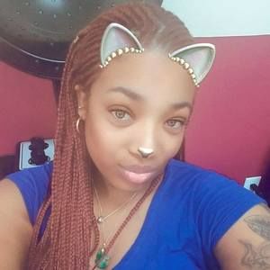 Meet your Posher, Ariana