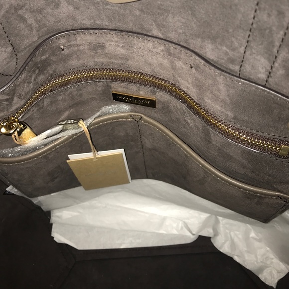 Michael Kors Collection Large Elenor Tote - Picture 5 of 6